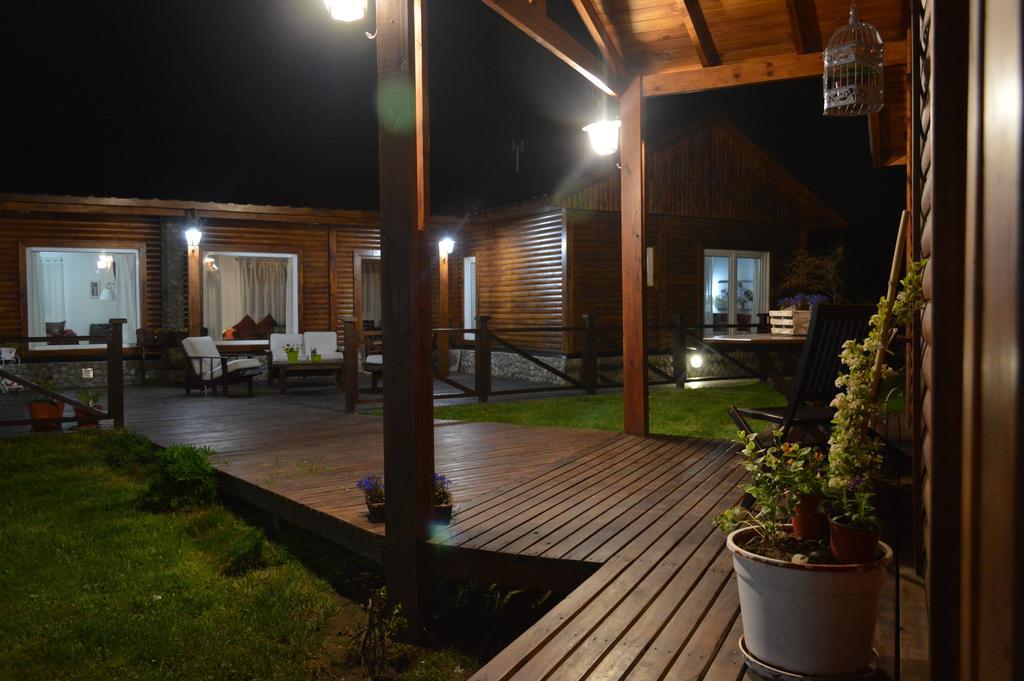 Cabanas Teuepen El Calafate Bagian luar foto